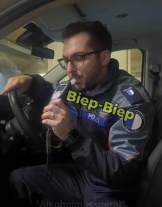 MEHR LESEN